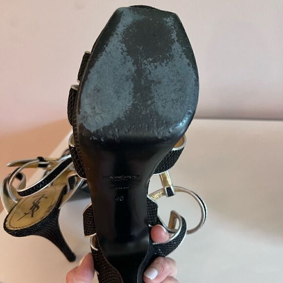 YSL tribute platform  - Picture 8 of 12